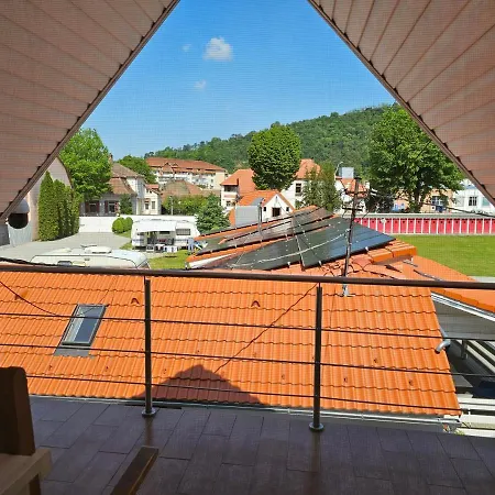 Guest house Pension Aquaris 3*