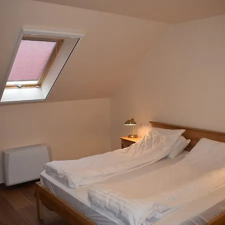Guest house Pension Aquaris 3*