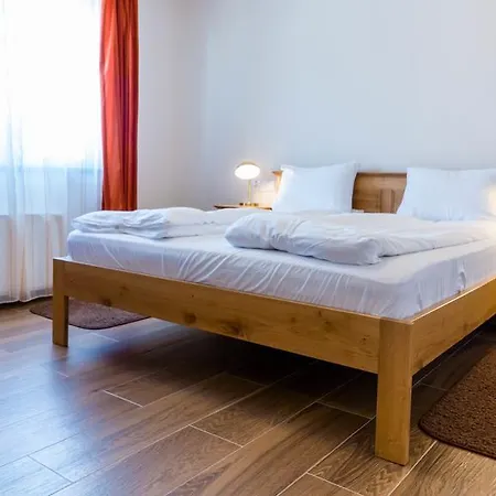 Pension Aquaris 3*