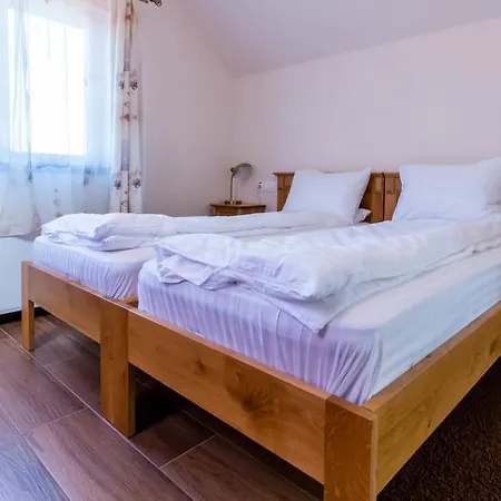 Pension Aquaris 3*